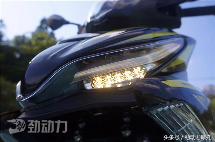 贝纳利弯梁rfs150i可以装尾箱吗,贝纳利弯梁rfs150i测评