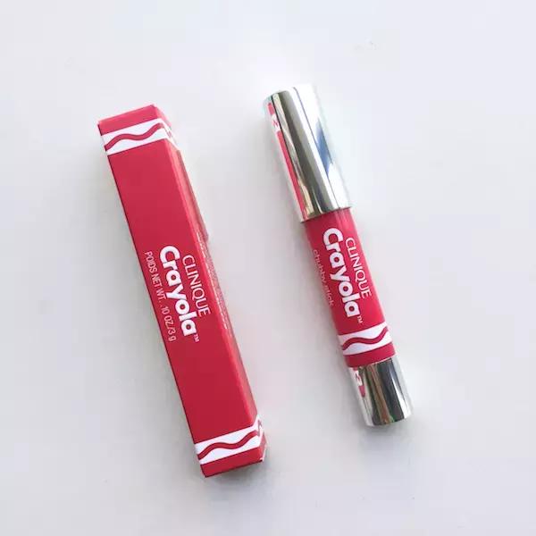 是的，画笔公司真的推出了一款蜡笔唇膏