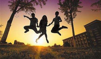 流年已逝岁月静好,岁月静好流年易逝好好把握住自己