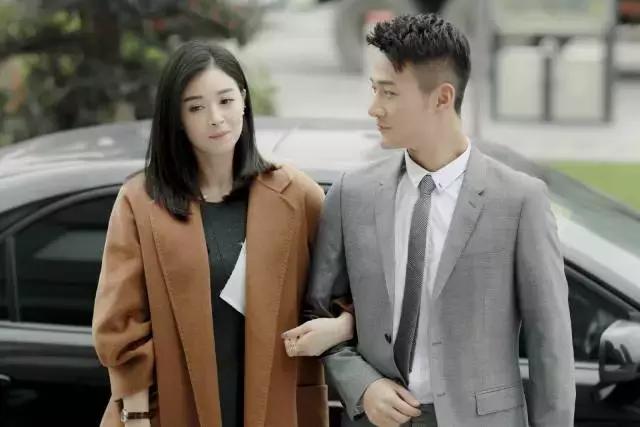 欢乐颂同款包 (欢乐颂里的包包盘点)