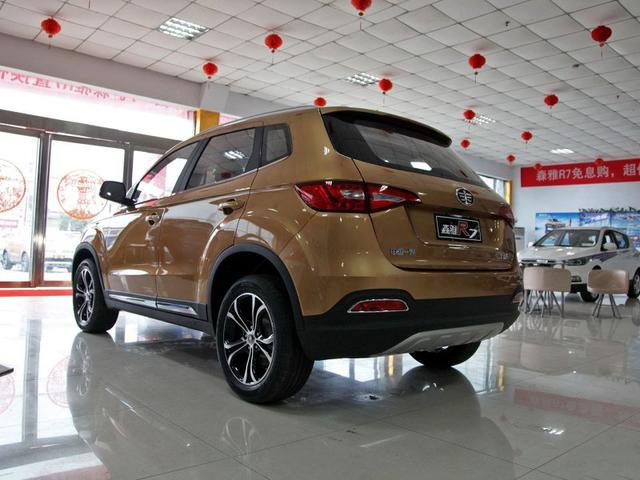 一汽森雅r7油耗多少正常,森雅r7和宝骏510哪个好