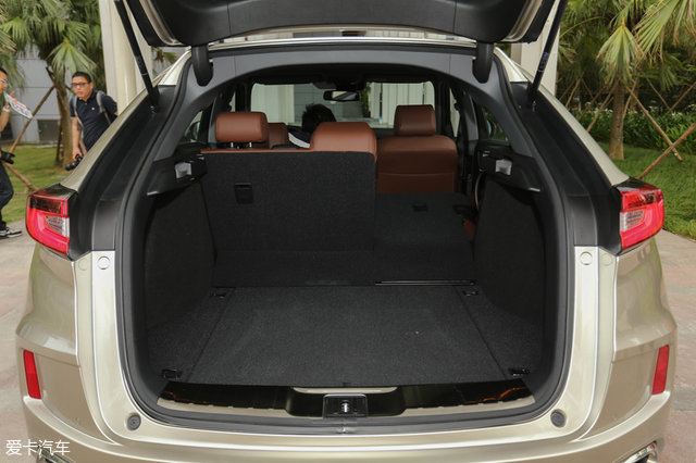 沉浸式体验东风本田ur-v,亲兄弟也要明算账原版