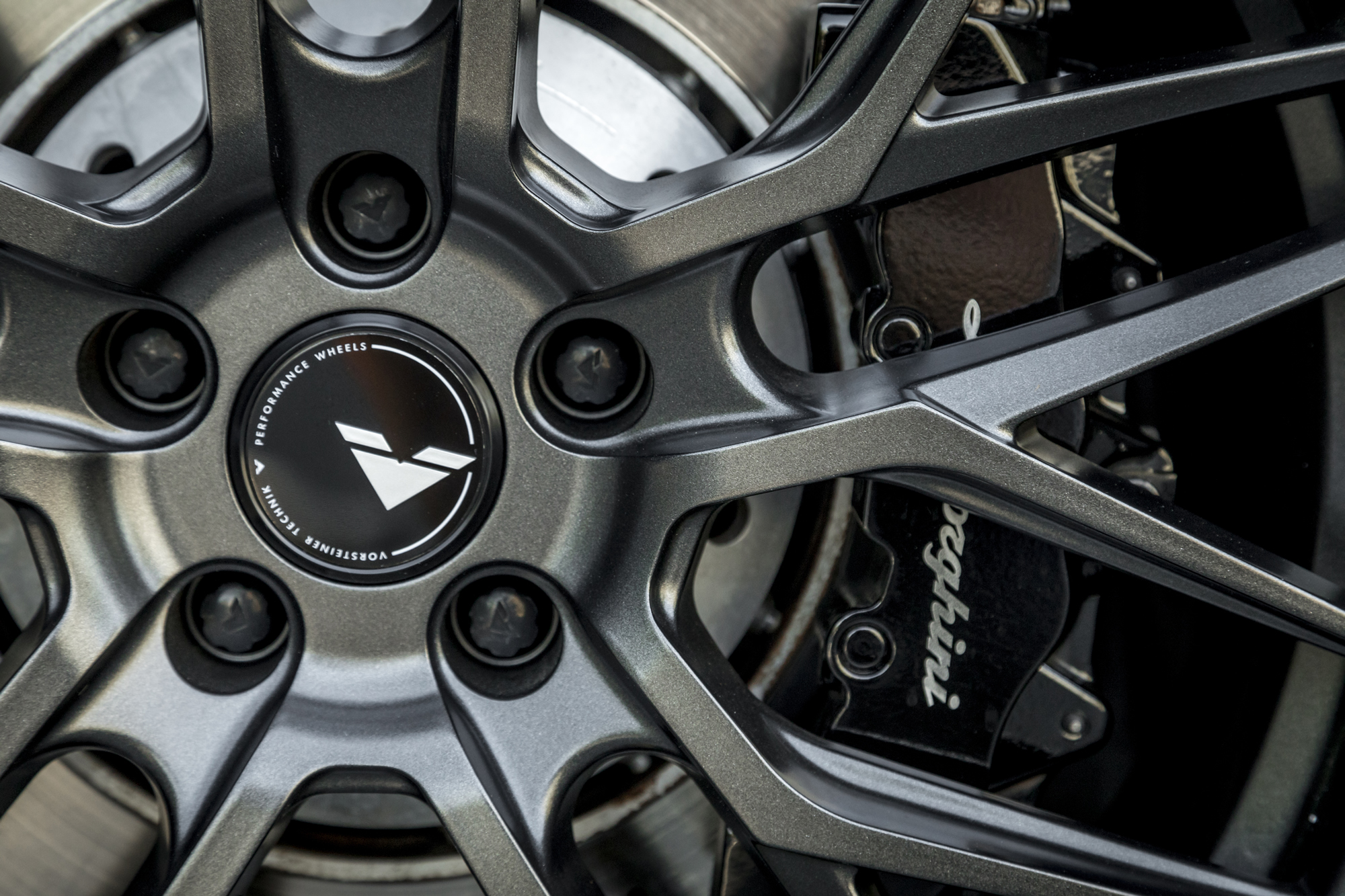 兰博基尼盖拉多爆改内饰,兰博基尼盖拉多改装黑武士