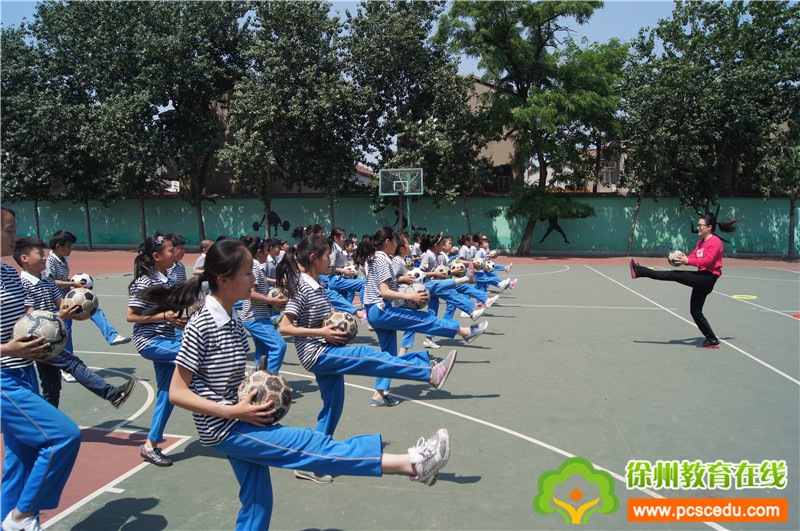 评优课体育初中足球,足球体育教师全国优质课