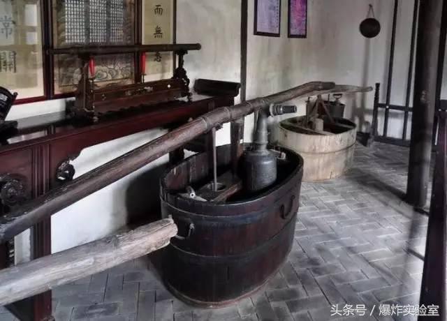 各种灭火神器,灭火神器演示视频大全