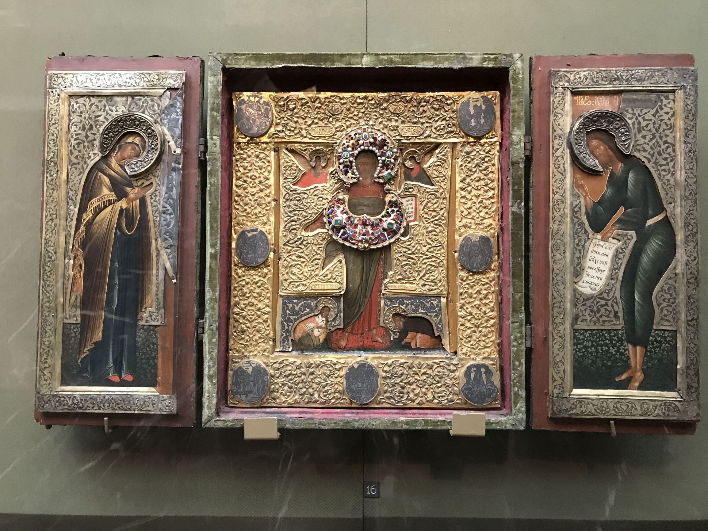 教堂里“神秘又惊悚”的宝物——俄罗斯艺术之旅之三