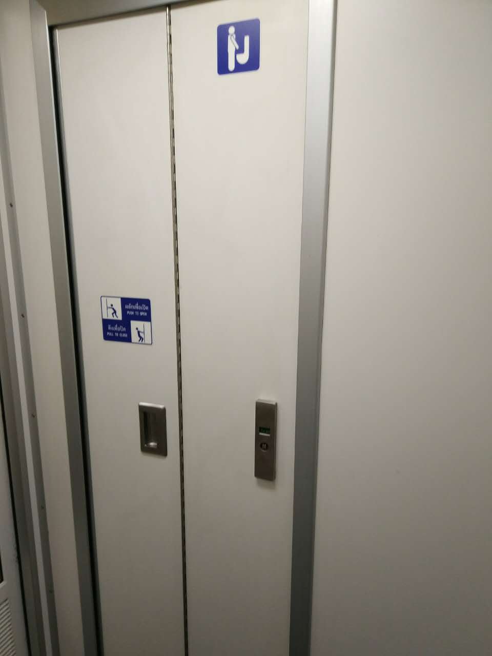 泰国火车真实视频大全,泰国火车观光视频