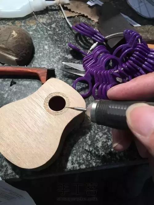 手工制作吉他工作室,手工制造吉他