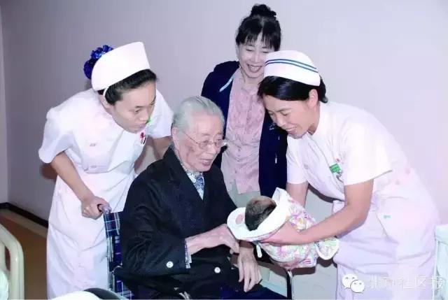 叶酸该怎么补,中年人补叶酸