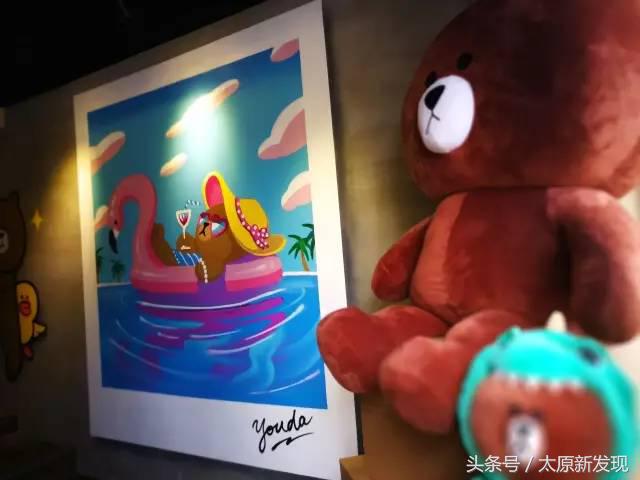 一路火到太原！在南京排队到腿麻的网红店来了！不预定还真吃不到