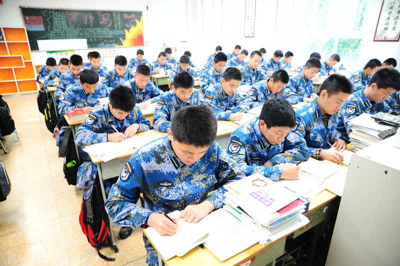 胜天半子！敢赌敢拼，中招只要迈过这个坎儿，想不胜都难！