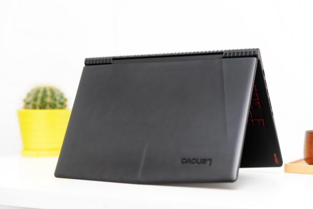 联想拯救者r720和y7000哪个好,联想拯救者r720-151kbn怎么样