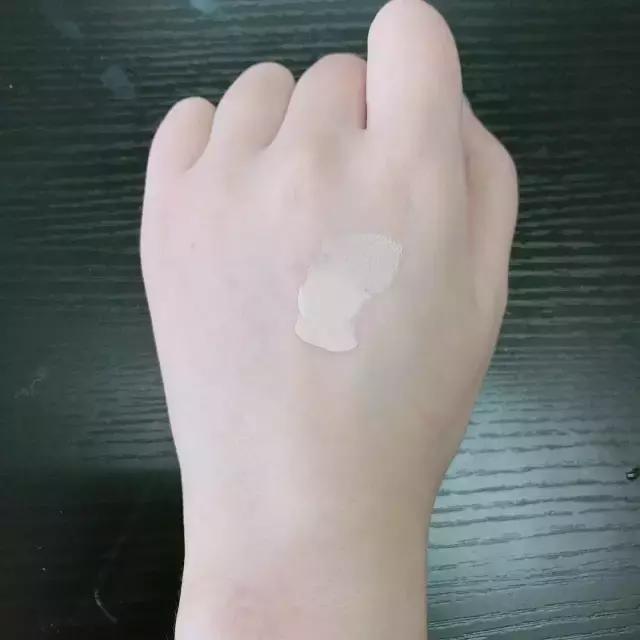 全网火爆的十大粉底液测评,品牌粉底液红黑榜测评