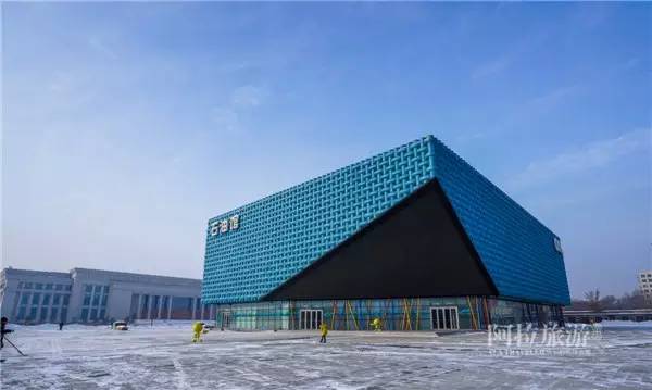 热气缭绕的温泉旅行,夏日温泉旅游推荐