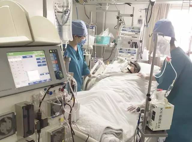 当医生值班,当忙碌变成常态医生发的朋友圈