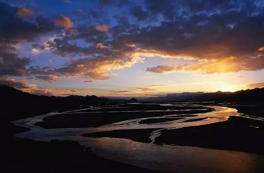 乡村记事的故事,乡村记事故事