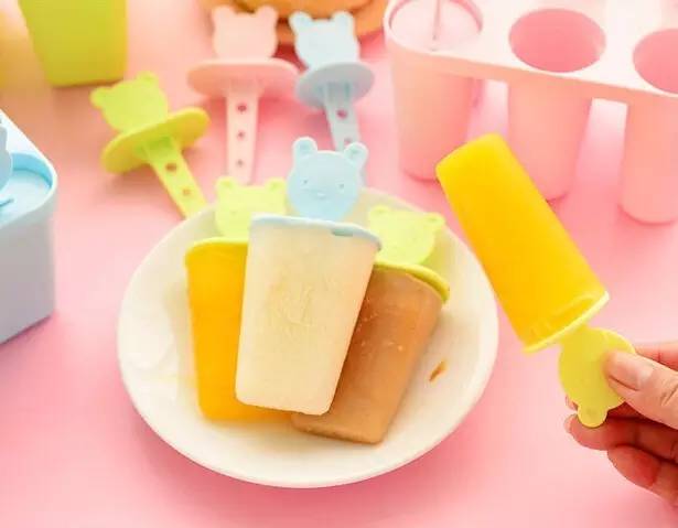 周末,宅在家里不如开始做冰棒吧!想吃什么口味自己选,这个夏天才不算浪费!