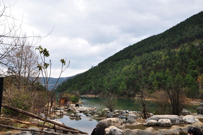 玉龙雪山纳西人心中的神山,玉龙雪山是当地纳西族的神山