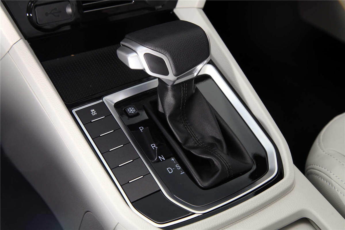 试驾东风景逸s50,东风景逸s50试驾