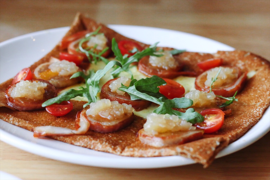 BLUFISH｜他在天津造了这座蓝色的饕餮城堡，只为把青梅竹马的她从巴黎追回来