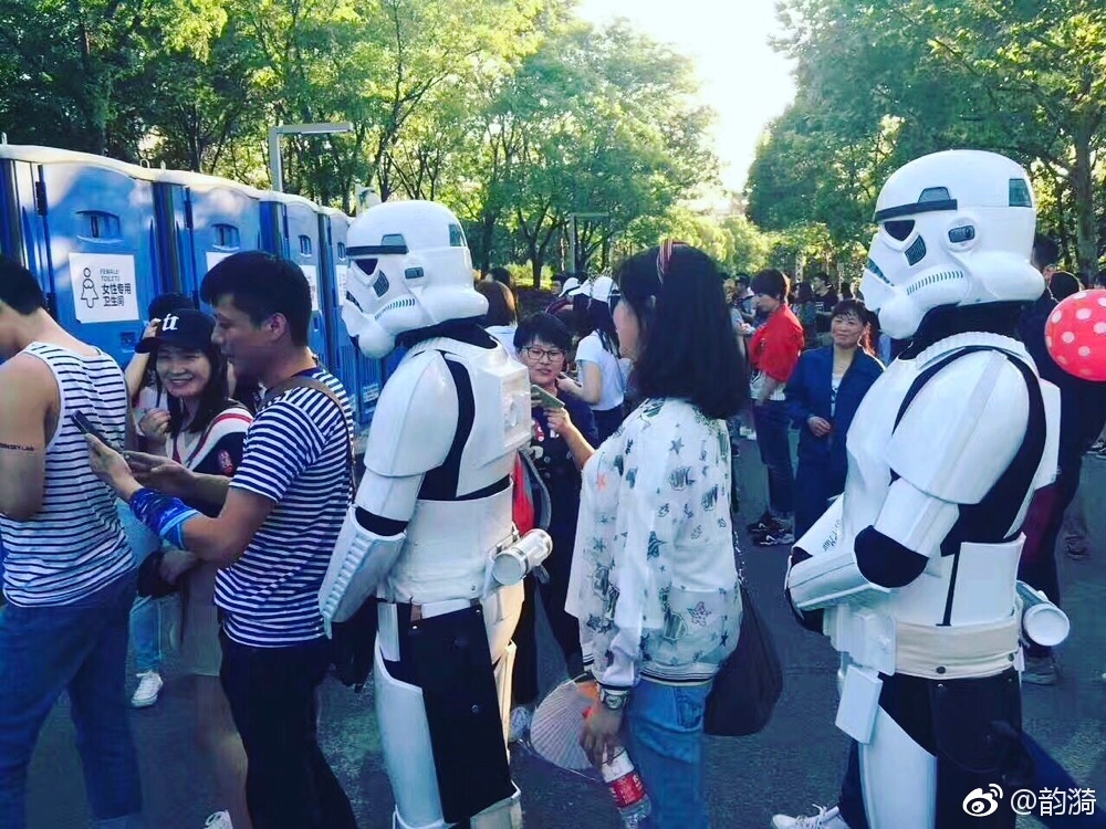 从魔性连环画到501“驻防军”，星战在中国的圈粉之路