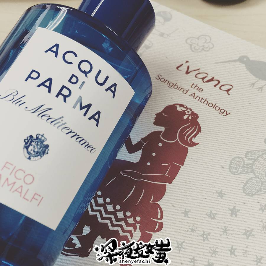 为什么买的香水味道一样的,为什么别人买的香水那么好闻