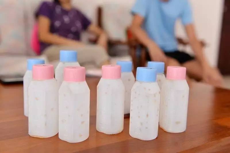 网友投诉:新加坡咳嗽水竟有药瘾,月花2千多买药水!