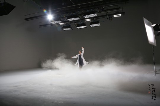 「VIXX」「盘点」170517名!不!虚!传!美丽温暖且神秘莫测的《桃源境》MV拍摄现场