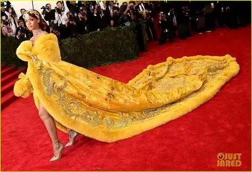 维密高粱模特,维密超模为什么都是小麦肤色