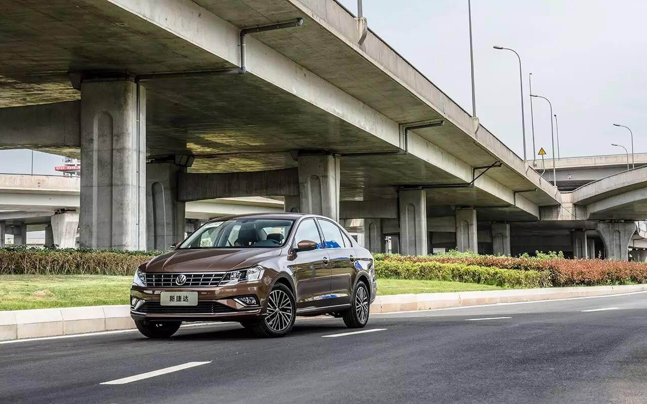 试驾一汽大众新款捷达,大众捷达二手车试车