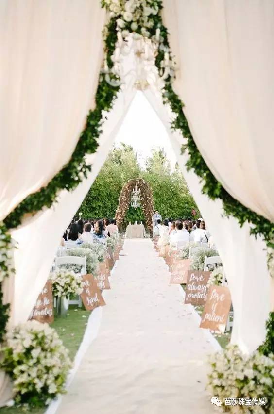 93年鲜肉迎娶小花！90后嫁娶进行时，婚礼珠宝他们有新主张！