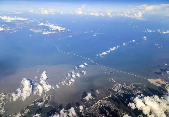 南通再派30名焊工南下增援港珠澳大桥施工获重大进展