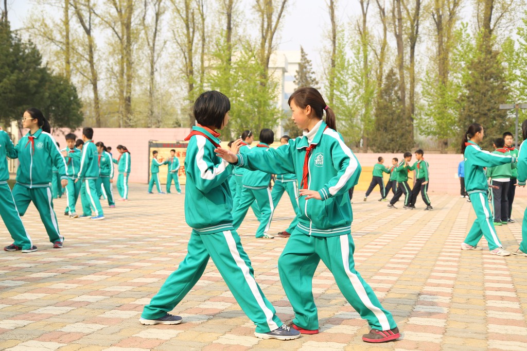 爱我亚太——25周年校庆系列活动之“爱”校