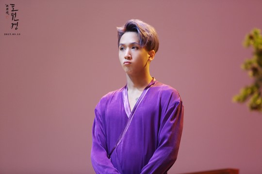 「VIXX」「盘点」170517名!不!虚!传!美丽温暖且神秘莫测的《桃源境》MV拍摄现场