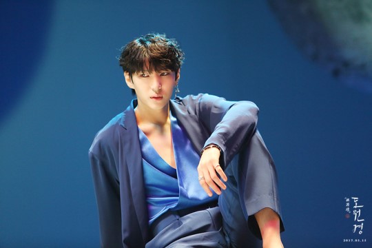 「VIXX」「盘点」170517名！不！虚！传！美丽温暖且神秘莫测的《桃源境》MV拍摄现场