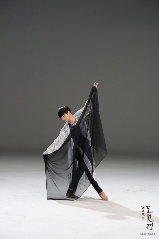 「VIXX」「盘点」170517名!不!虚!传!美丽温暖且神秘莫测的《桃源境》MV拍摄现场