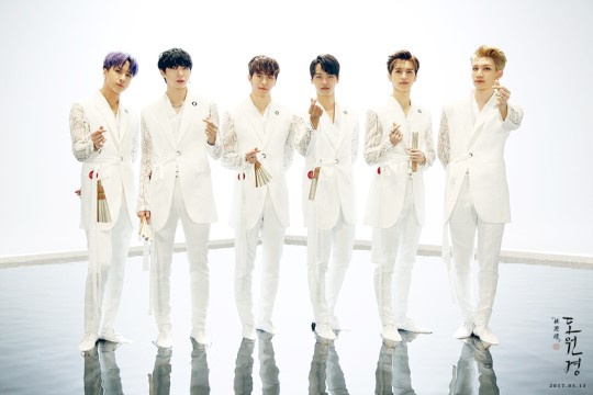 「VIXX」「盘点」170517名!不!虚!传!美丽温暖且神秘莫测的《桃源境》MV拍摄现场