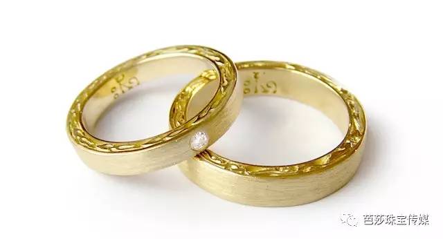 93年鲜肉迎娶小花！90后嫁娶进行时，婚礼珠宝他们有新主张！