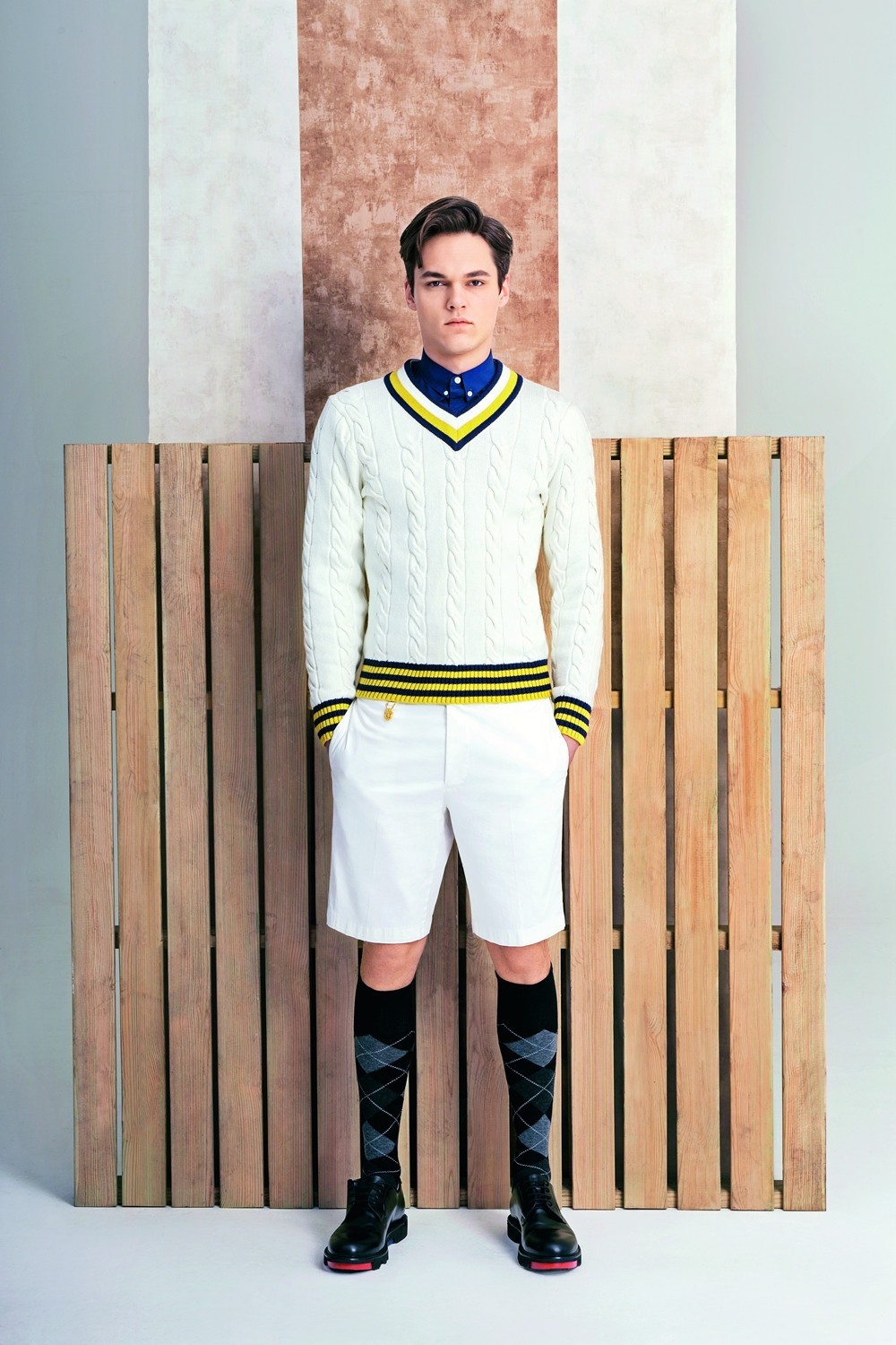 短裤一般大多少合适,牛仔短裤太短了怎么加长好看