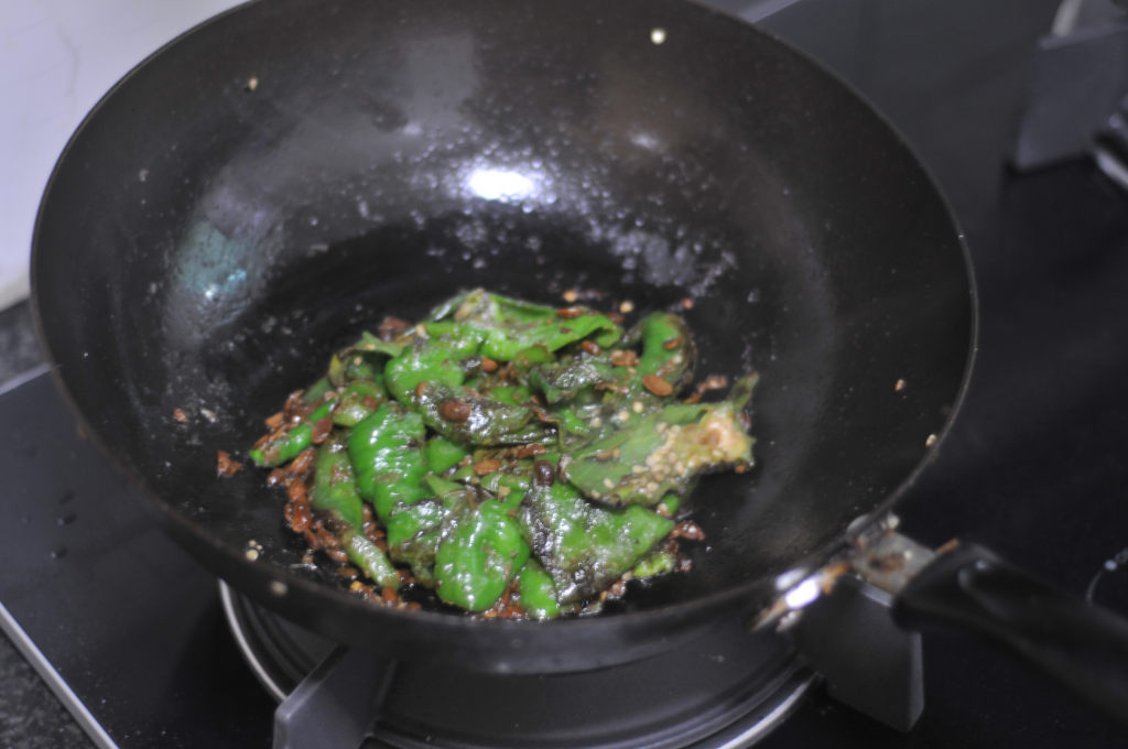 螺丝椒炒豆豉,豆豉爆螺丝椒