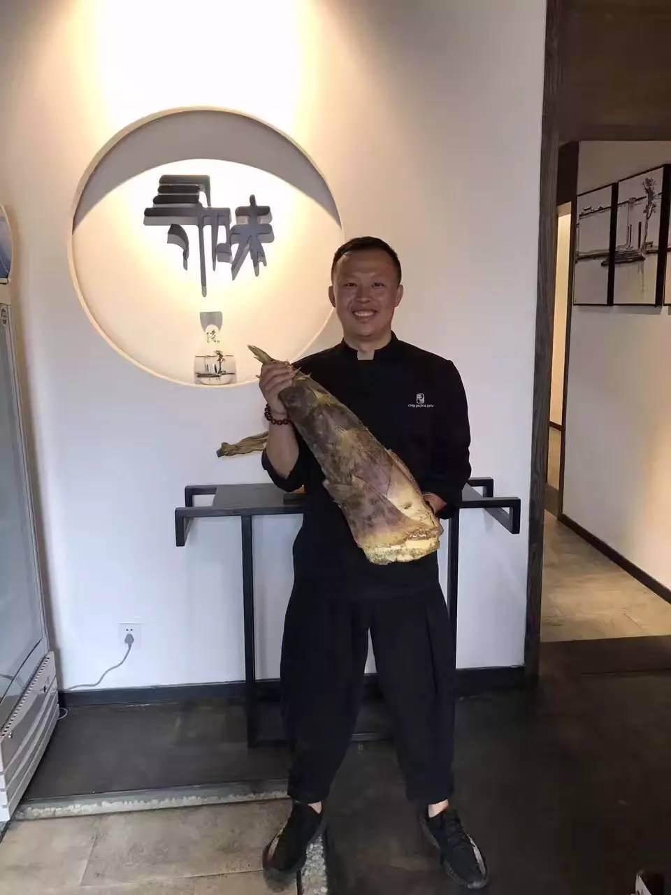 6张桌子，2个包厢，城南这家连导航都搜不到的私房小馆子，却藏着《食神》级别的蛋炒饭……