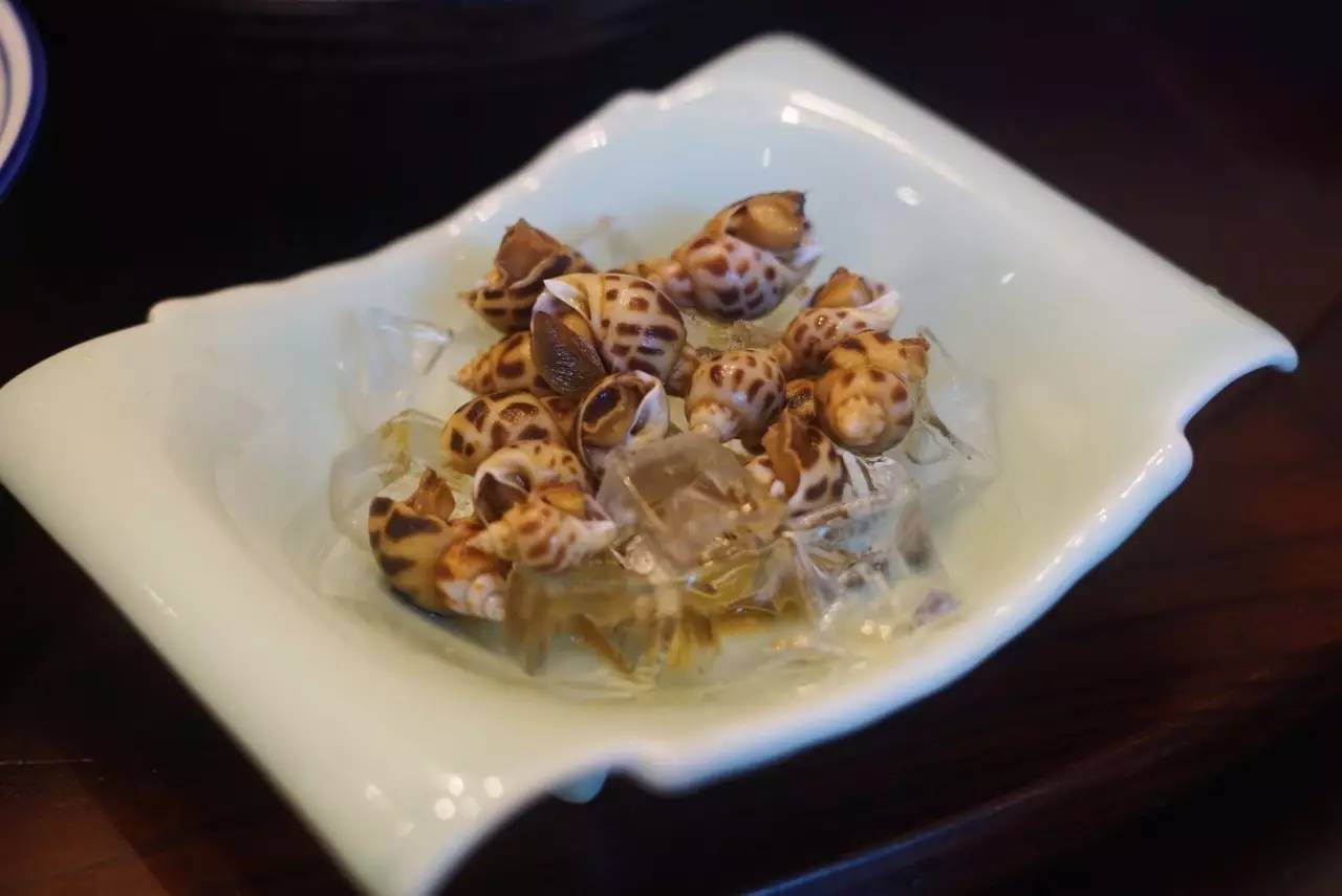 6张桌子，2个包厢，城南这家连导航都搜不到的私房小馆子，却藏着《食神》级别的蛋炒饭……