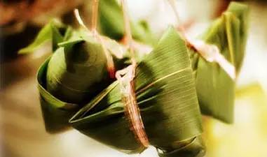 端午艾草养生图片,端午挂艾草祝大家端午安康