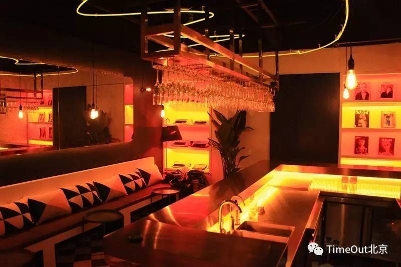 好玩又好喝的酒吧,夏日酒吧推荐