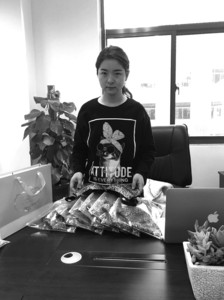 女硕士创业,大学生创业卖内衣