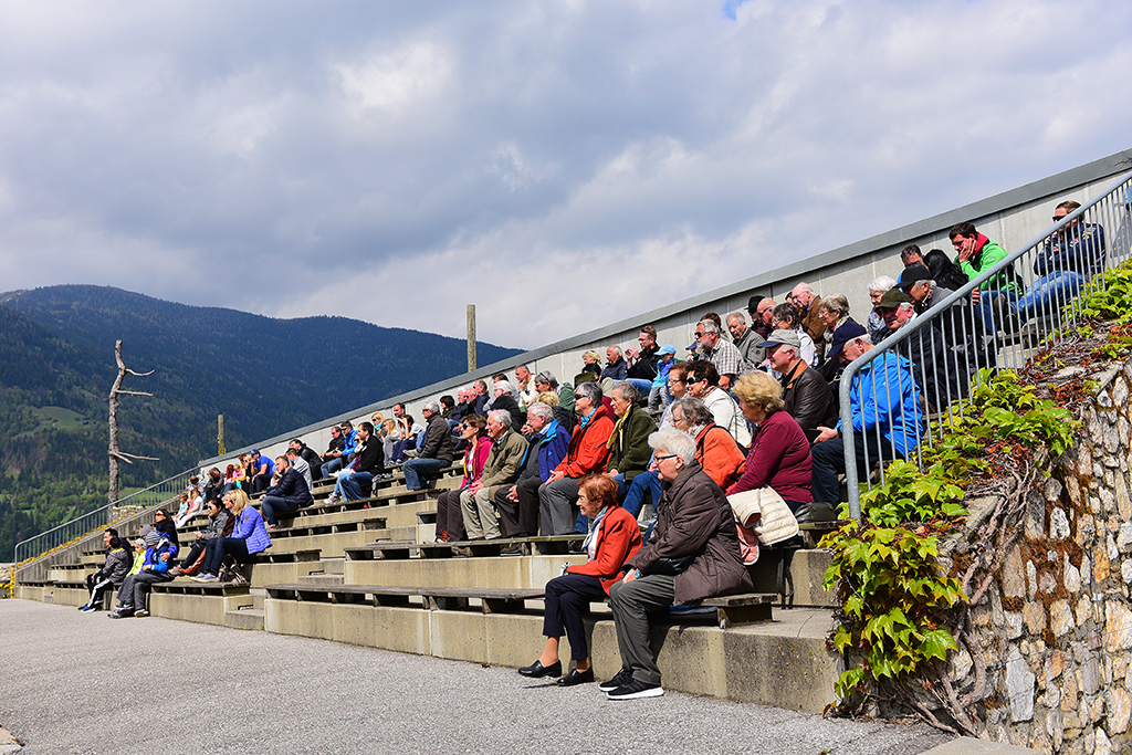 慢行克恩顿，浪回中世纪