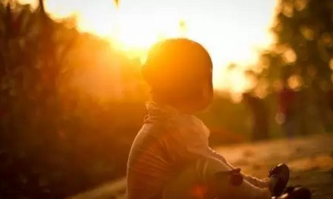 她有故事我有酒完整版文案,我有故事你有酒吗dj完整版