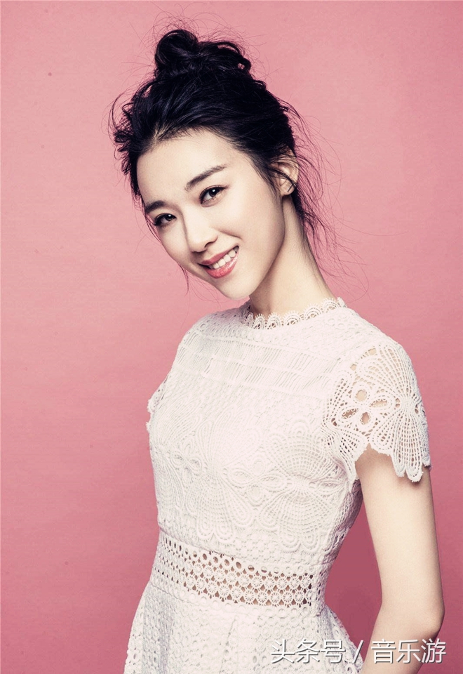 吐娱乐｜她是《思美人》里的田姬，这组美照要媲美陈都灵了