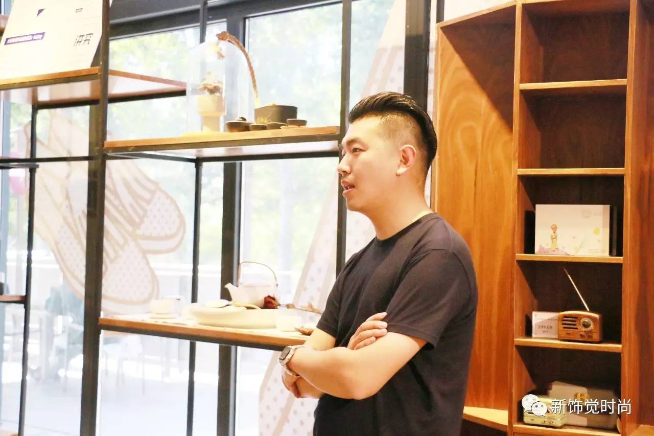 春夏dior服装店陈列,男装dior服装店陈列