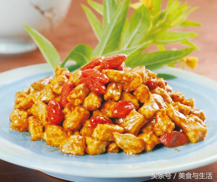 食疗养生百合雪梨马蹄枸杞,玉竹黄精枸杞百合莲子食疗